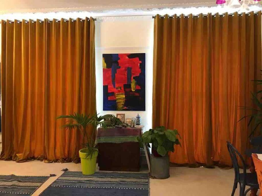 Stunning Arty Apartment In The Heart Of Clifton ブリストル エクステリア 写真